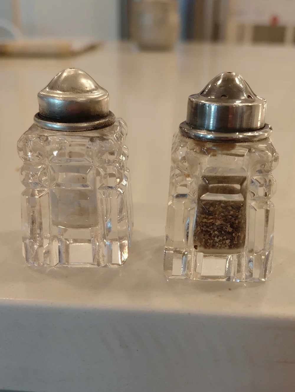 WOLFENDER Clear Crystal Salt and Pepper Shakers with STERLING Silver Tops - EUC